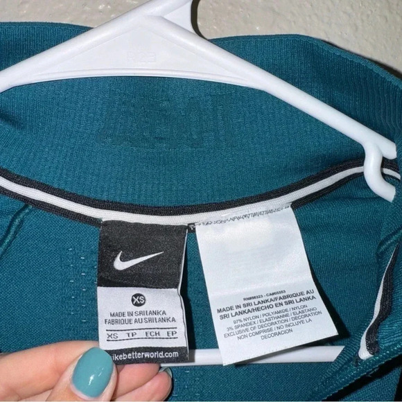 Nike Longsleeve Running Compression Half Zip XS - Picture 6 of 8